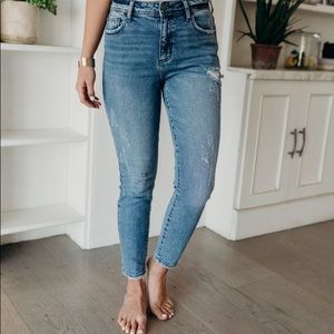CJLA Denver jeans